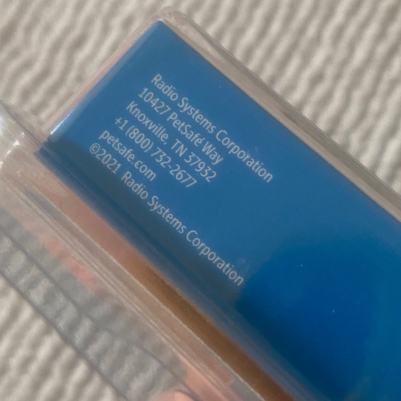 PetSafe I Come With Me Kitty I Harness and Bungee Leash - Picture 8 of 12